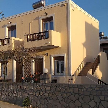 Asterias Studios Adamantas  Exterior photo